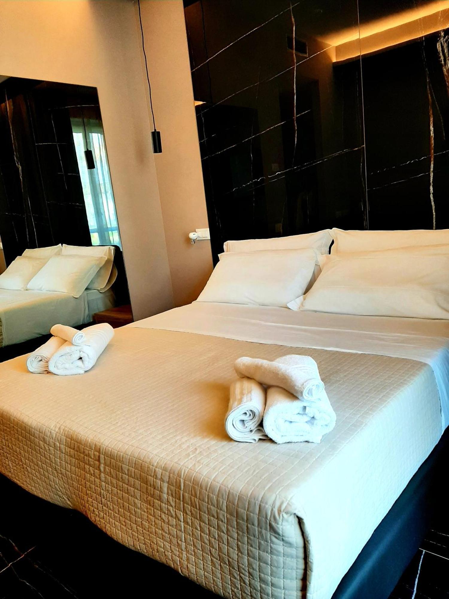 Hotel Emma Bologna Fiera 4*